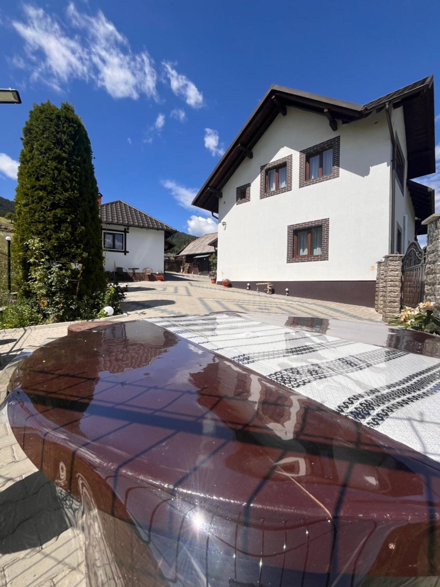 Casa De Pe Deal Sadova  Exterior photo